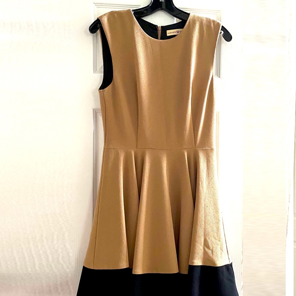 🌴 Altar'd State Dress - Size Medium - Picture 11 of 12